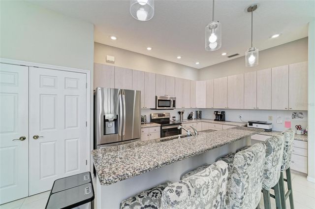 4727 COMPASS DRIVE, Bradenton, FL 34208