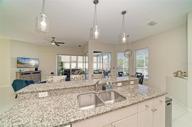4727 COMPASS DRIVE, Bradenton, FL 34208