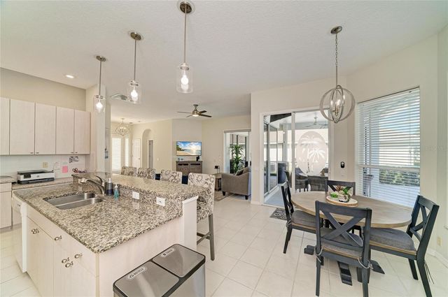 4727 COMPASS DRIVE, Bradenton, FL 34208