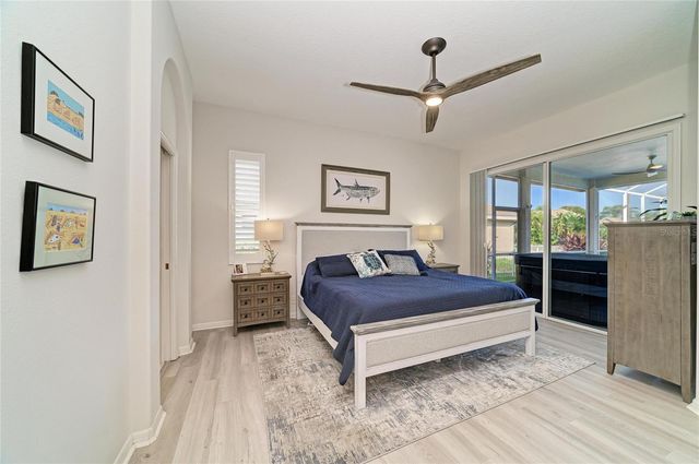 4727 COMPASS DRIVE, Bradenton, FL 34208