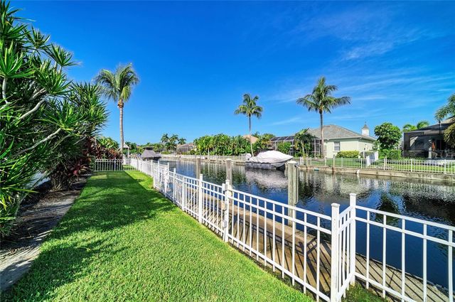 4727 COMPASS DRIVE, Bradenton, FL 34208