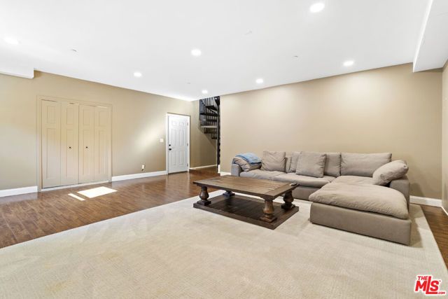 4182 Irving Place, Culver City, CA 90232