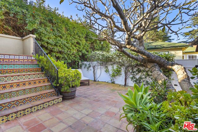 4182 Irving Place, Culver City, CA 90232