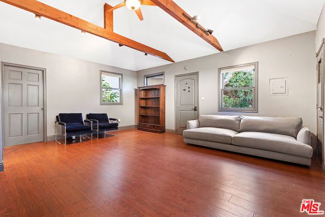 4182 Irving Place, Culver City, CA 90232