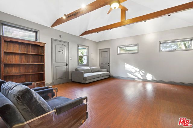 4182 Irving Place, Culver City, CA 90232