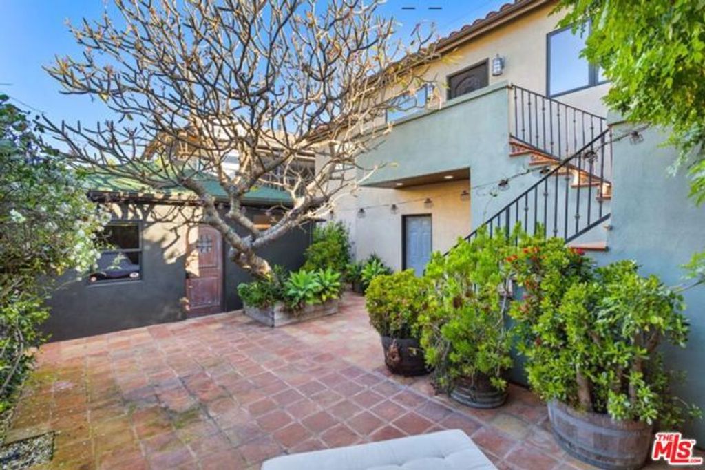 4182 Irving Place, Culver City, CA 90232