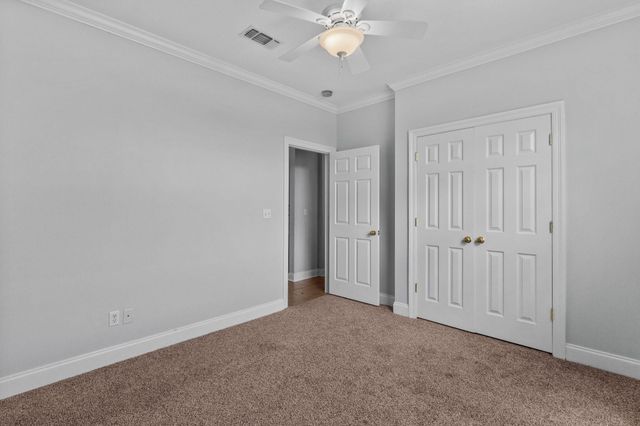 5 Chanticleer Cir., Hattiesburg, MS 39402