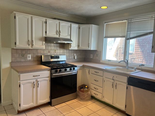 59 Dartmouth 2, Everett, MA 02149