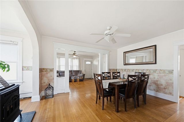 525 Willett Avenue, East Providence, RI 02915