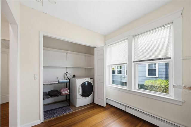 525 Willett Avenue, East Providence, RI 02915