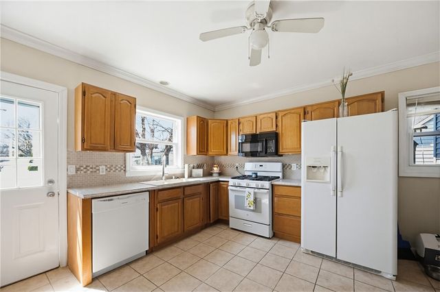 525 Willett Avenue, East Providence, RI 02915