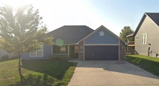 1604 SE Dalton Drive, Lee's Summit, MO 64081