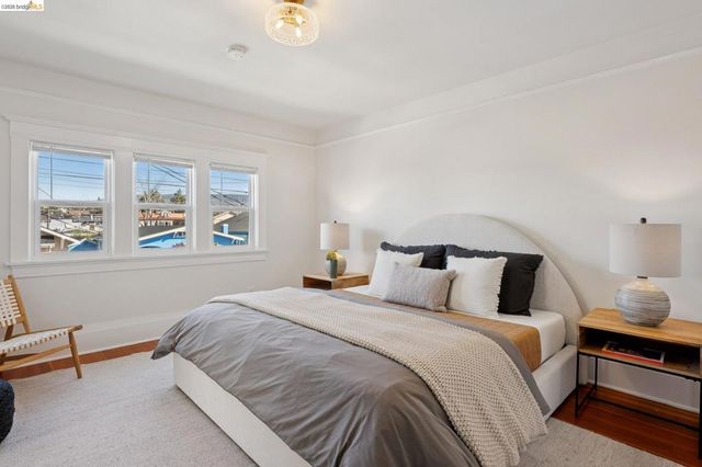 5339 Princeton St, Oakland, CA 94601