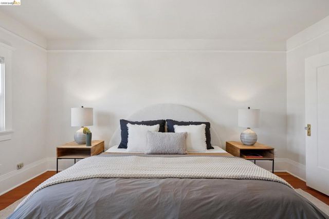 5339 Princeton St, Oakland, CA 94601