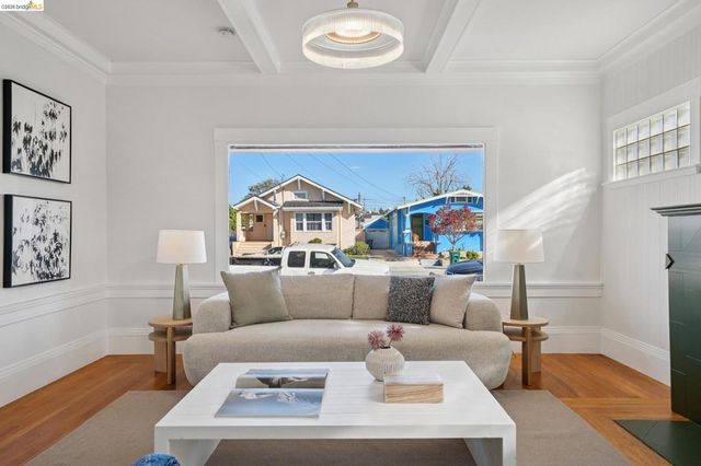 5339 Princeton St, Oakland, CA 94601