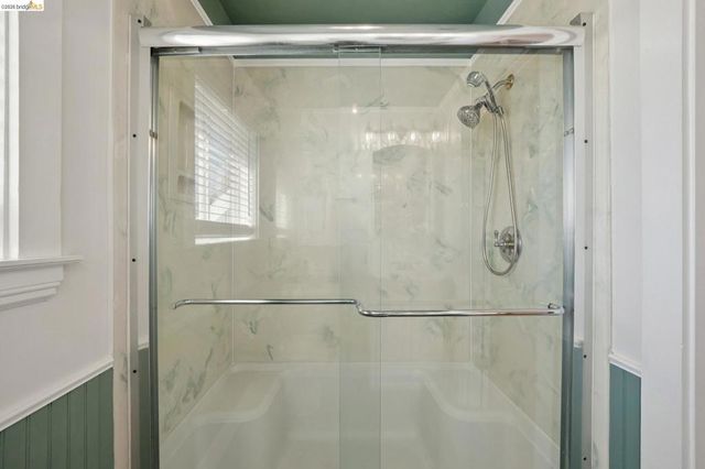 5339 Princeton St, Oakland, CA 94601