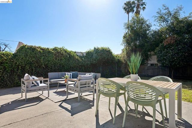 5339 Princeton St, Oakland, CA 94601