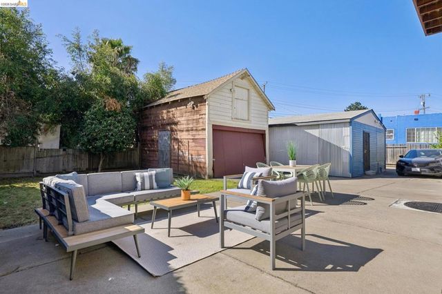 5339 Princeton St, Oakland, CA 94601