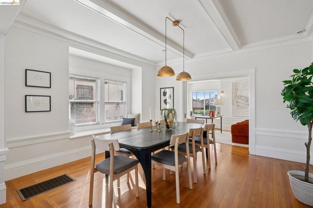 5339 Princeton St, Oakland, CA 94601