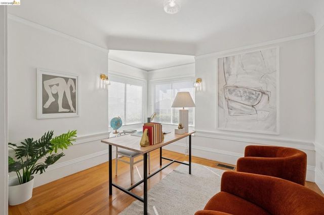 5339 Princeton St, Oakland, CA 94601