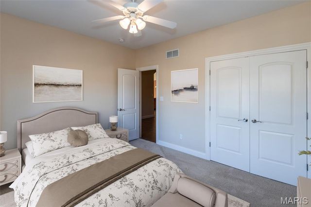 989 Hanna Bend Court, Manchester, MO 63021