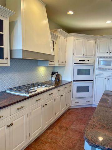 7087 Bridgetown Road, Green Twp, OH 45248