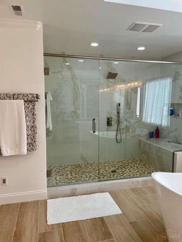 7087 Bridgetown Road, Green Twp, OH 45248