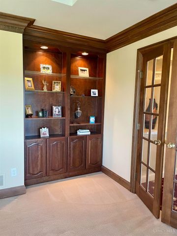 7087 Bridgetown Road, Green Twp, OH 45248