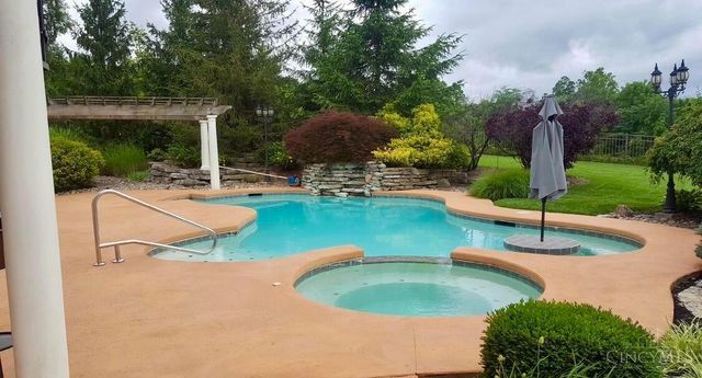 7087 Bridgetown Road, Green Twp, OH 45248