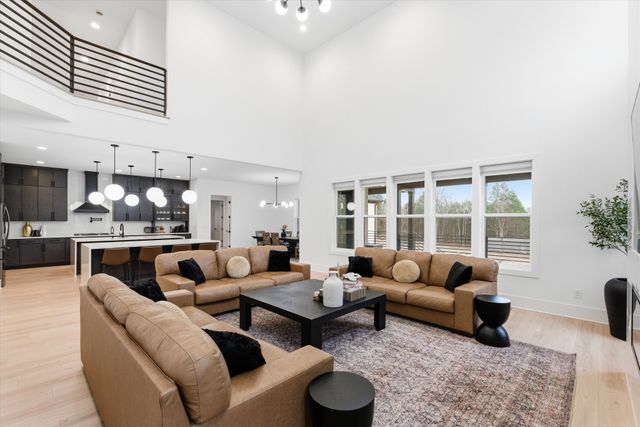 2085 Kidd Rd, Nolensville, TN 37135