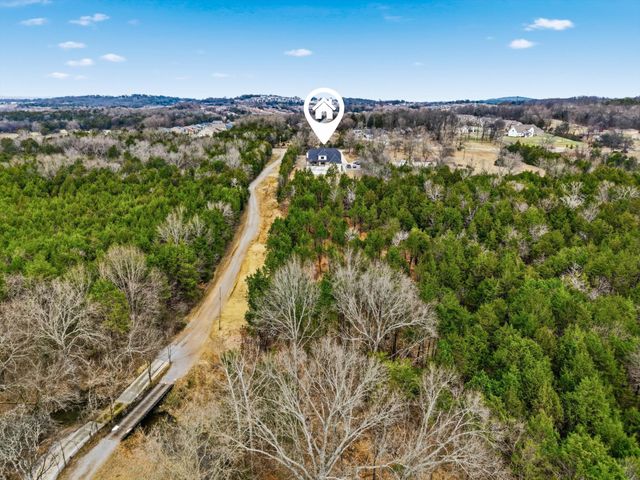 2085 Kidd Rd, Nolensville, TN 37135