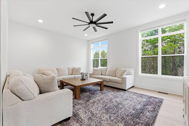 2085 Kidd Rd, Nolensville, TN 37135