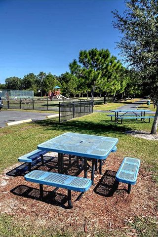 4865 KINGSTON CIRCLE, Kissimmee, FL 34746