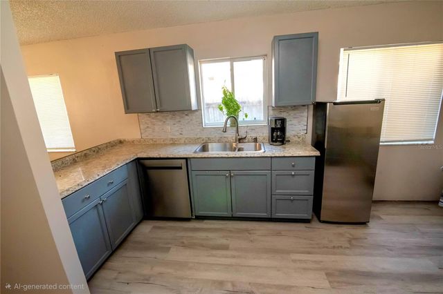 4865 KINGSTON CIRCLE, Kissimmee, FL 34746