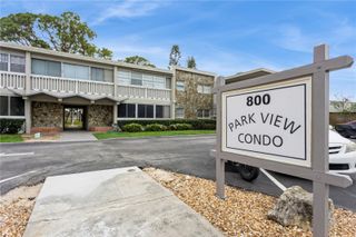 800 71ST AVENUE N 8, St Petersburg, FL 33702