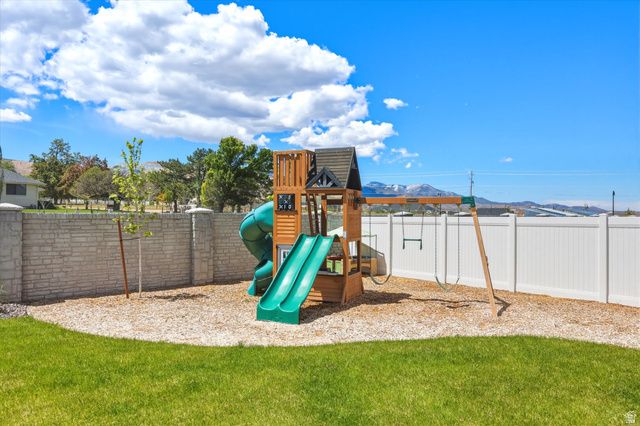13334 S HENNING CIR, Herriman, UT 84096