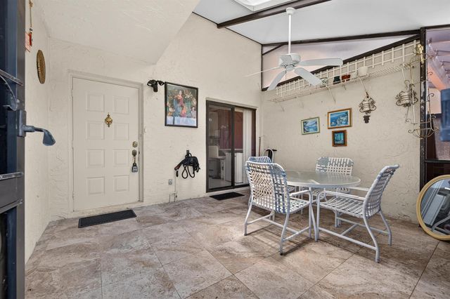 14127 NESTING Way A, Delray Beach, FL 33484