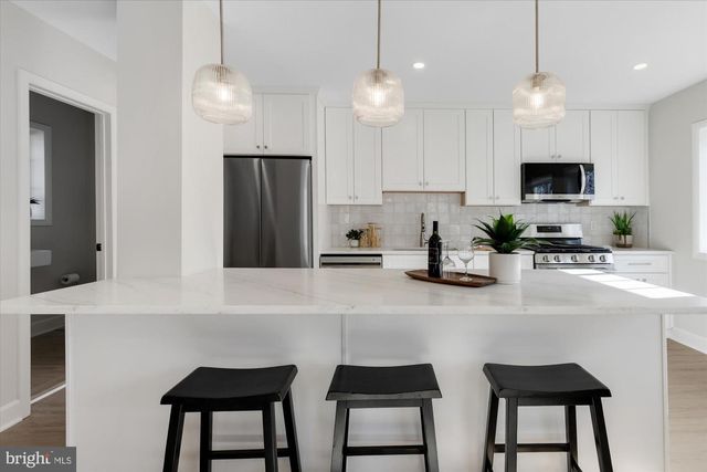 3254 GUNSTON RD, Alexandria, VA 22302