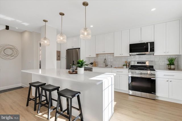 3254 GUNSTON RD, Alexandria, VA 22302