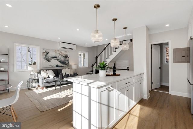 3254 GUNSTON RD, Alexandria, VA 22302