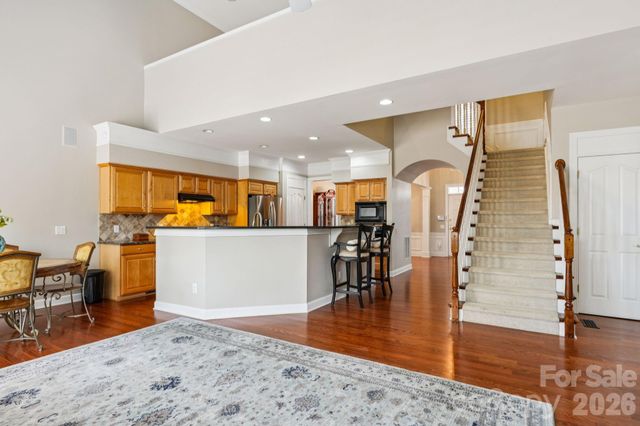 10826 Rogalla Drive, Charlotte, NC 28277