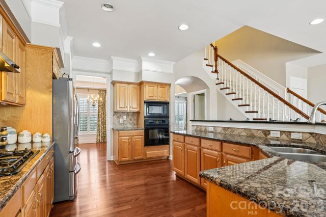 10826 Rogalla Drive, Charlotte, NC 28277