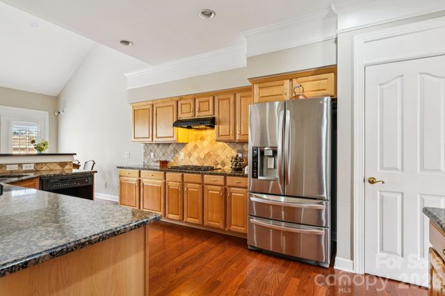 10826 Rogalla Drive, Charlotte, NC 28277