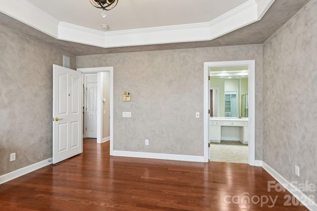 10826 Rogalla Drive, Charlotte, NC 28277