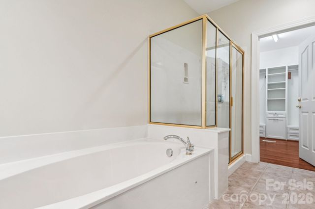 10826 Rogalla Drive, Charlotte, NC 28277