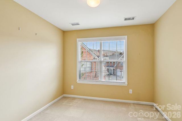 10826 Rogalla Drive, Charlotte, NC 28277