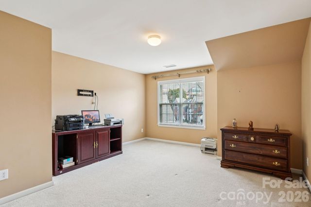 10826 Rogalla Drive, Charlotte, NC 28277