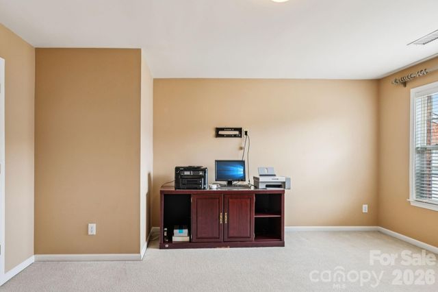 10826 Rogalla Drive, Charlotte, NC 28277