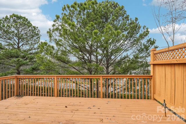 10826 Rogalla Drive, Charlotte, NC 28277