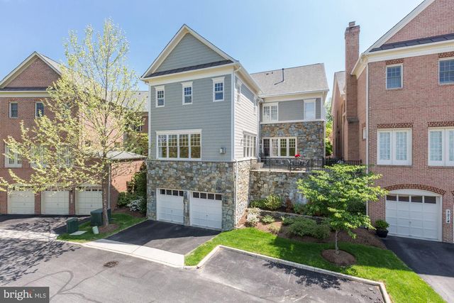 7212 FARM MEADOW CT, Mclean, VA 22101